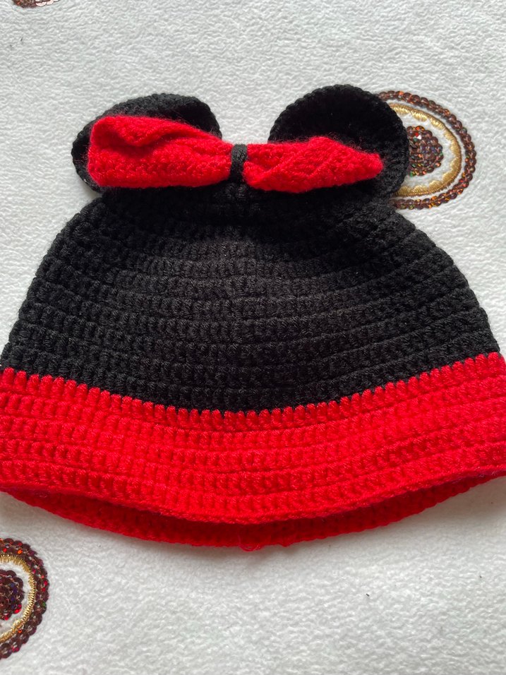 Nakışlı Örgü Kız Bebek Takımı - Görsel 3