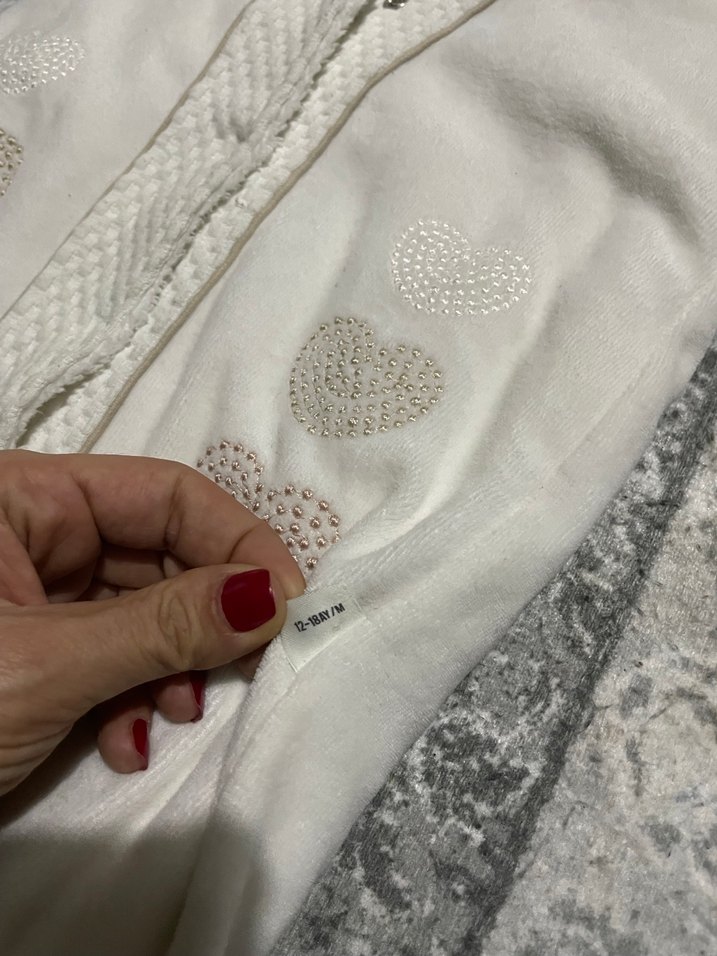 Kapüşonlu Beyaz Örgü Kız Bebek Tulumu - Görsel 4