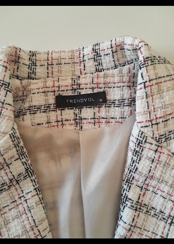 Düğmeli Kısa Kesim Ekose Desenli Kadın Blazer etek takım - Görsel 6