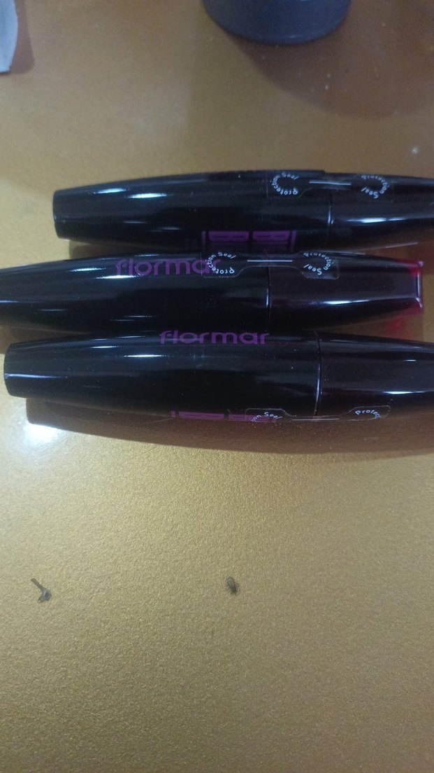 Flormar Siyah Big N Bold Hacim Veren Maskara - Görsel 2