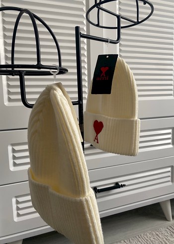 Beyaz Örgü Kadın Bere - Görsel 3