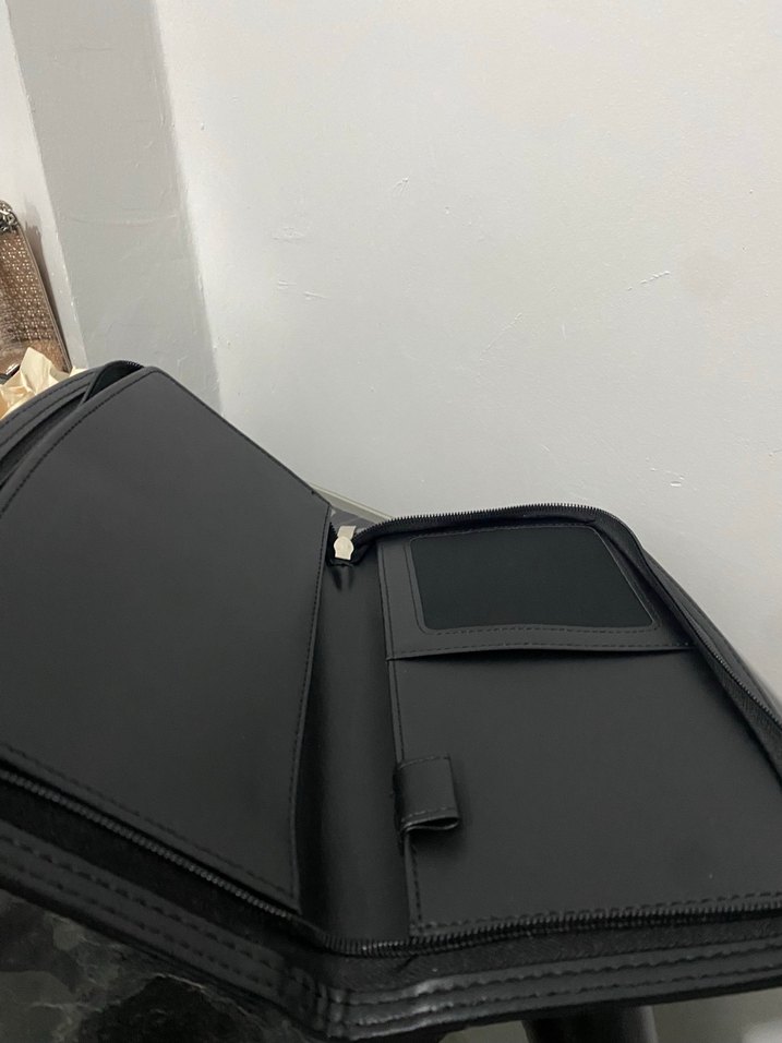 Siyah Deri Fermuarlı Kadın Portföy Cüzdan - Görsel 4