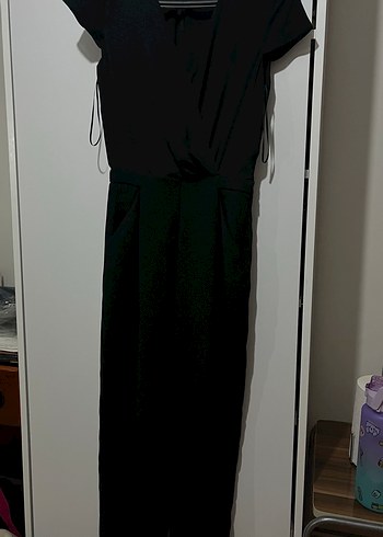 Siyah V Yaka Drapeli Kadın Tulum - Görsel 2