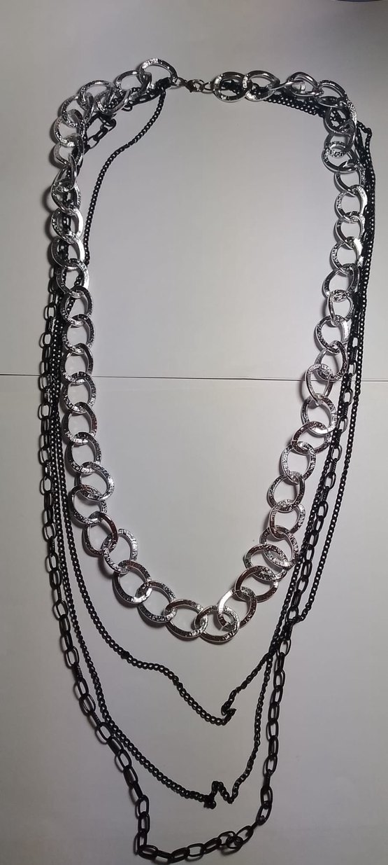 Uzun Siyah Zincirli Gotik Kadın Kolye - Görsel 3