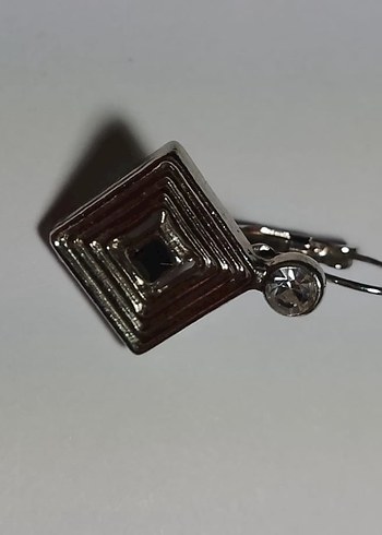 Mini Kareli Boncuklu Kadın Küpeler - Görsel 2