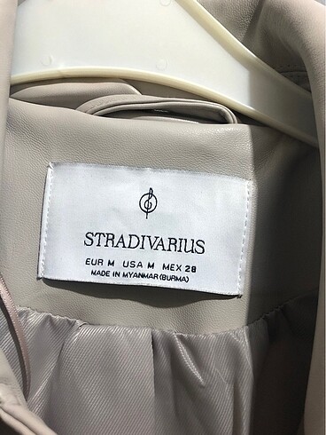 m Beden Stradivarius deri trençkot