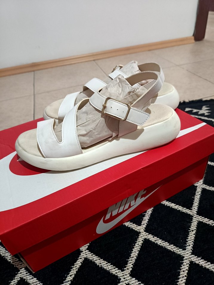 Kadın Kalın Tabanlı Sandalet - Görsel 4