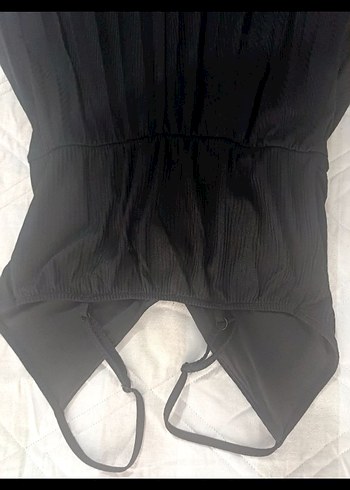 Siyah Piliseli V Yaka Uzun Elbise - Görsel 7