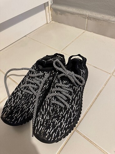 Desenli sneakers