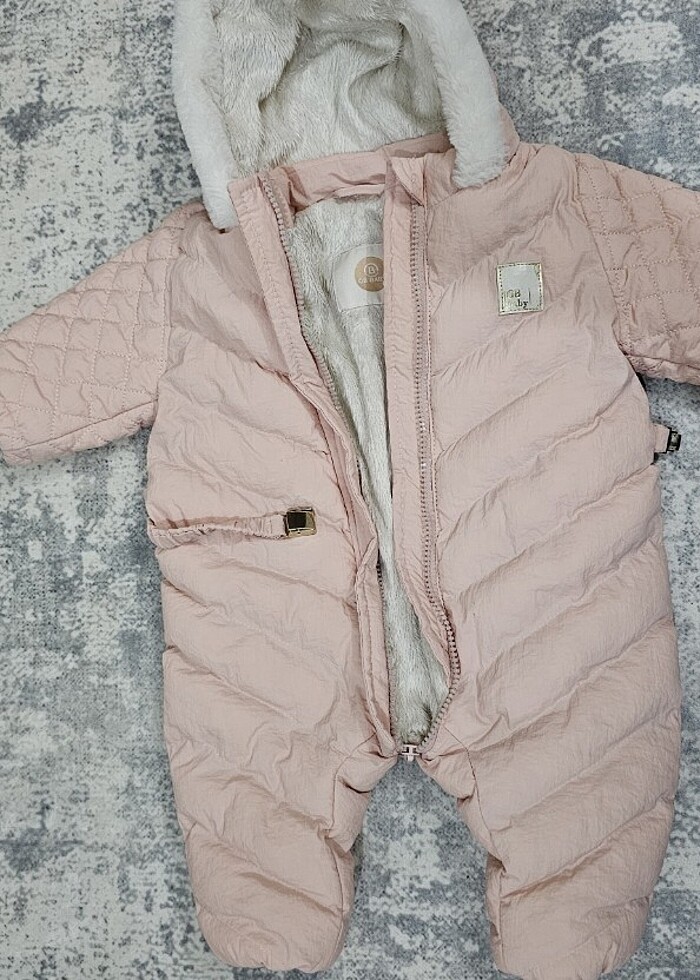 Kız bebek mont - Görsel 3