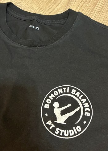 Siyah Baskılı Erkek Tişört - Görsel 2