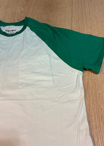 Erkek Beyaz-Yeşil Kısa Kollu Tişört - Görsel 2