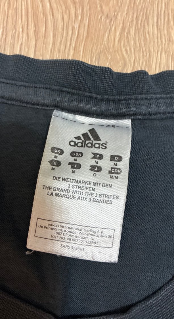 Siyah Baskılı Erkek Tişört - Görsel 3