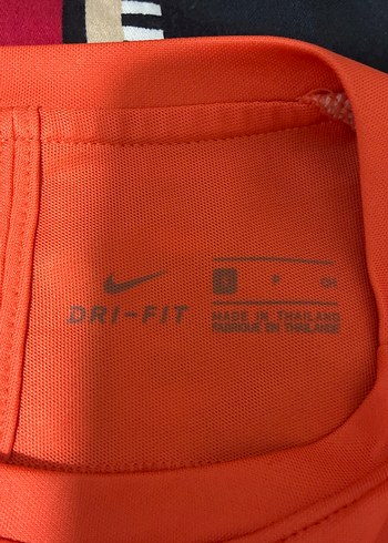 Kırmızı Nike Erkek Kısa Kollu Spor Tişört - Görsel 3