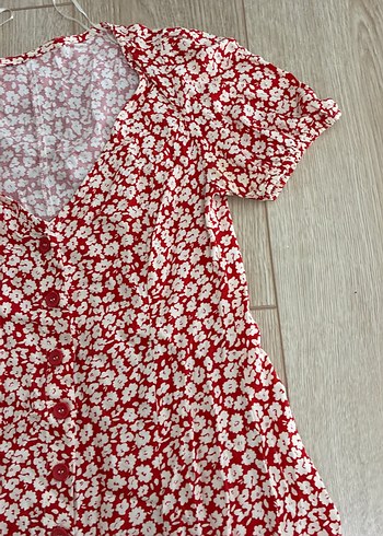 Kırmızı Çiçekli V Yaka Midi Elbise - Görsel 3