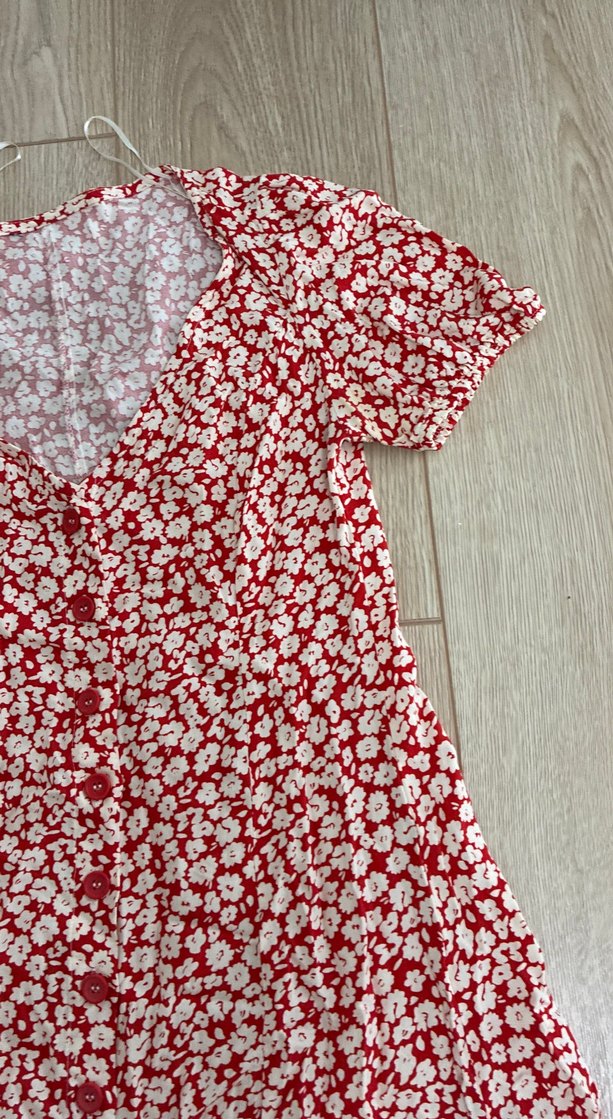 Kırmızı Çiçekli V Yaka Midi Elbise - Görsel 3