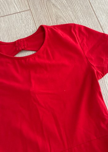 Kısa Kollu V Yaka Kırmızı Midi Elbise - Görsel 2