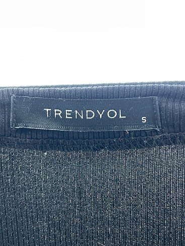 s Beden siyah Renk Trendyol & Milla Hırka %70 İndirimli.
