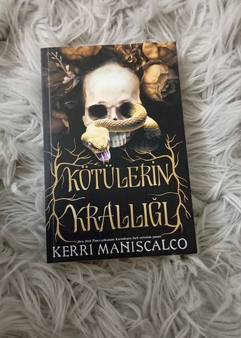 Beden Renk Kerri Maniscalco Yazarı Roman Seti