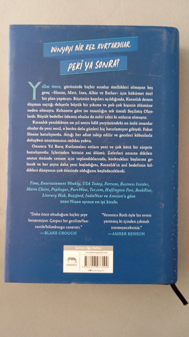 Veronica Roth - Seçilmiş Olaylar Roman - Görsel 2