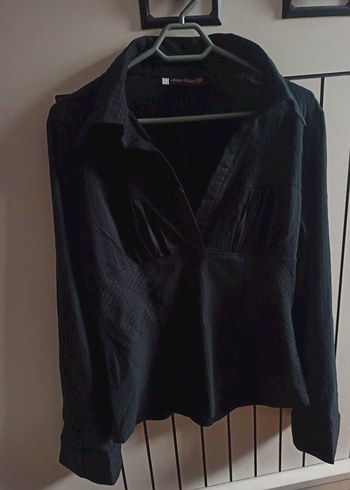 Siyah uzun kollu gömlek - Görsel 2