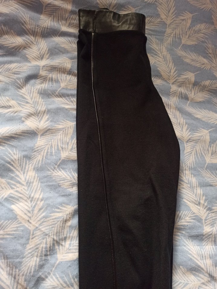 Deri Detaylı Siyah Kadın tayt- pantolon - Görsel 3