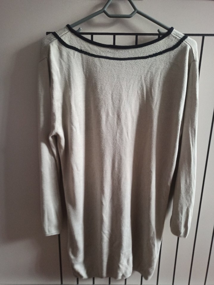 Uzun Kollu, Fiyonk detay Bej Triko bluz - Görsel 3