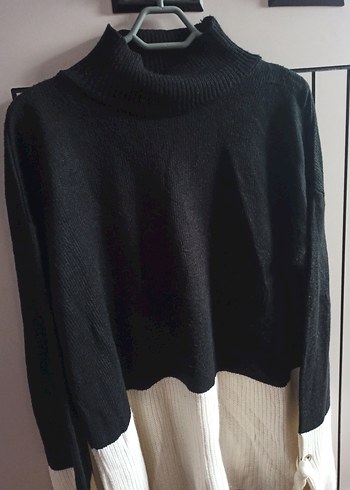 Siyah-Beyaz Bol Kesim Triko Kazak - Görsel 3