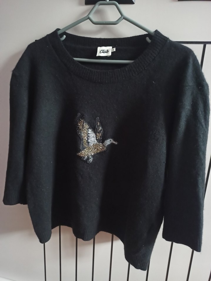 Siyah Nakışlı Triko Kadın Kazak - Görsel 3