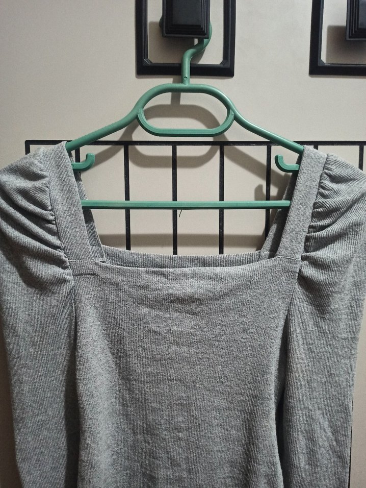 Gri Uzun Kollu Kadın Bluz - Görsel 2