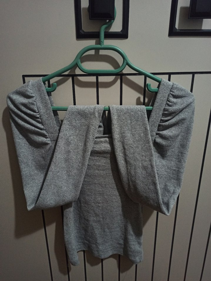 Gri Uzun Kollu Kadın Bluz - Görsel 3