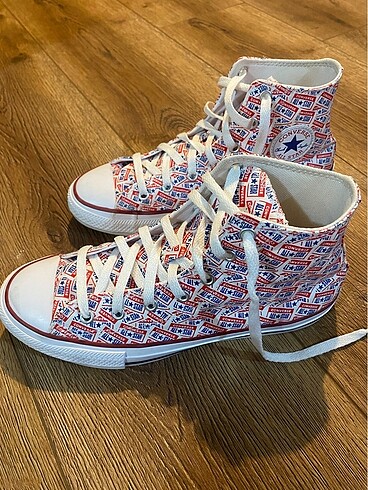 Converse limited edition