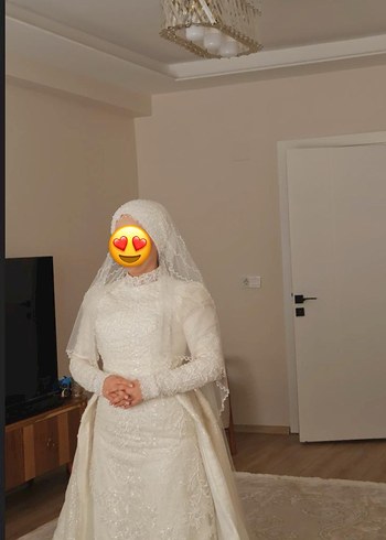 Uzun Kollu Beyaz tesettür balık gelinlik demonte kuyruk - Görsel 2