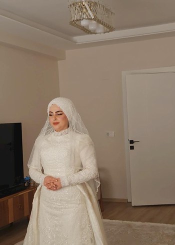 Uzun Kollu Yüksek Yakalı Beyaz Balık Gelinlik - Görsel 5