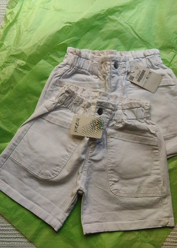 Kızlar için Beyaz Pamuklu k
Kanvars Beli Kemerli Şort - Görsel 3