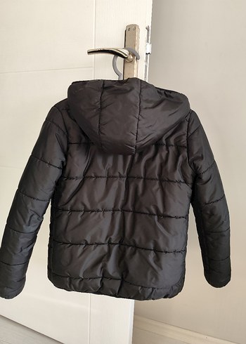 Çocuk Siyah Kapüşonlu Fermuarlı Mont - Görsel 3