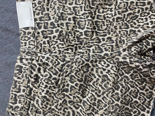 s Beden çeşitli Renk Leoparlı şort