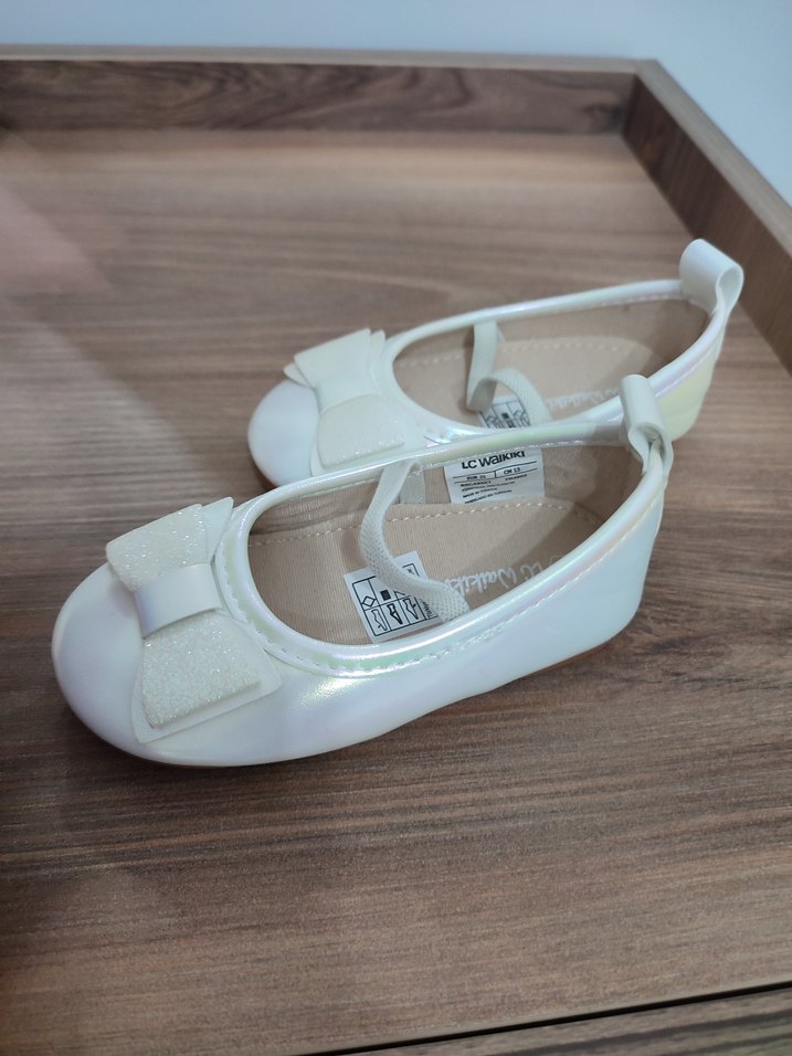 Kız Çocuk Beyaz Fiyonklu Babet - Görsel 2