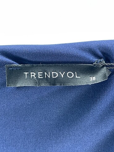 38 Beden çeşitli Renk Trendyol & Milla Kısa Elbise %70 İndirimli.