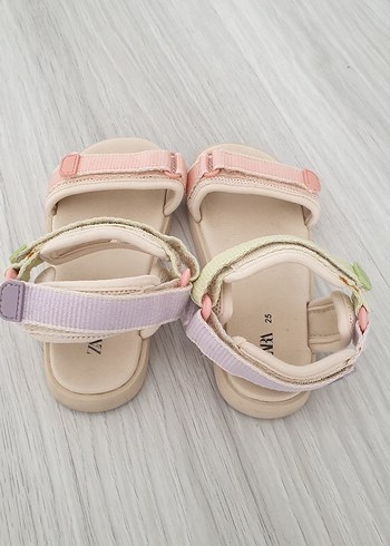 Zara kız çocuk sandalet - Görsel 3