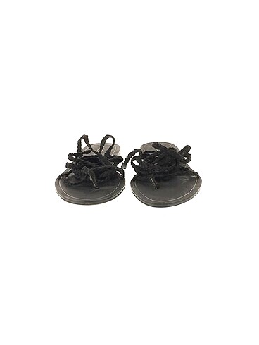 40 Beden Bershka Sandalet %70 İndirimli.
