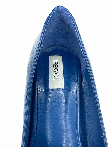 36 Beden mavi Renk ipekyol Stiletto %70 İndirimli.