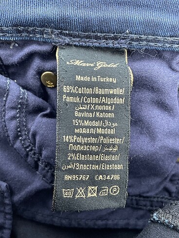 universal Beden lacivert Renk Mavi Jeans Jean / Kot %70 İndirimli.