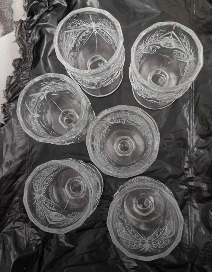 Desenli Küçük Kristal Bardak - Görsel 4