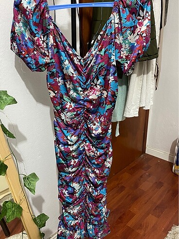 Batik Büzgülü elbise