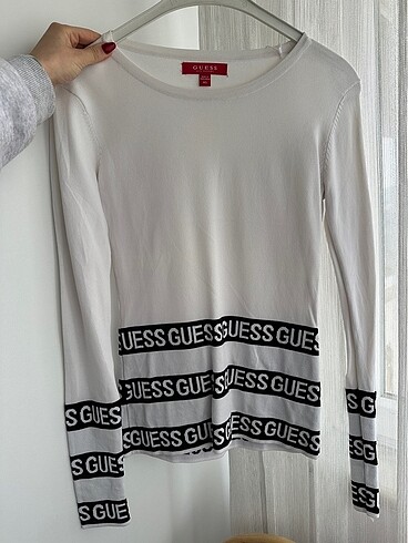 Guess bluz