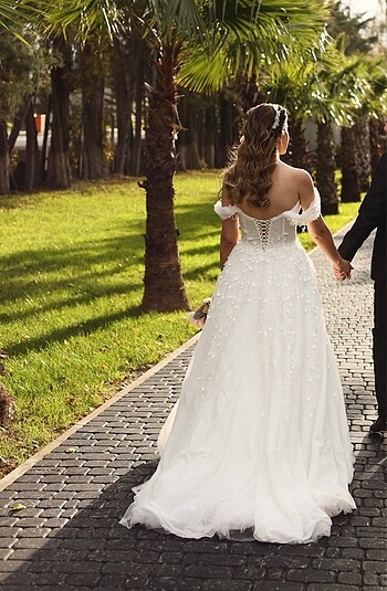 Diğer Gelinlik izwedding