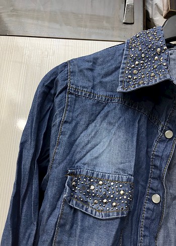 Düğmeli Denim Kadın Gömlek - Görsel 3