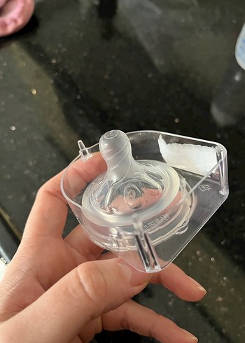 Şeffaf Bebek Biberon Emziği - Görsel 2