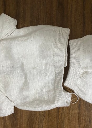 Kız Çocuk Beyaz Nakışlı Kısa Kollu Triko Takım - Görsel 3